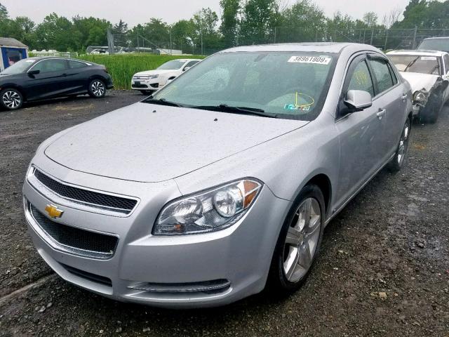1G1ZH57B49F241972 - 2009 CHEVROLET MALIBU 1LT SILVER photo 2