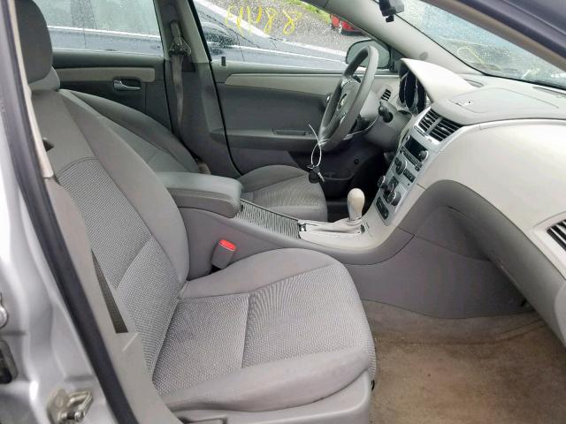 1G1ZH57B49F241972 - 2009 CHEVROLET MALIBU 1LT SILVER photo 5