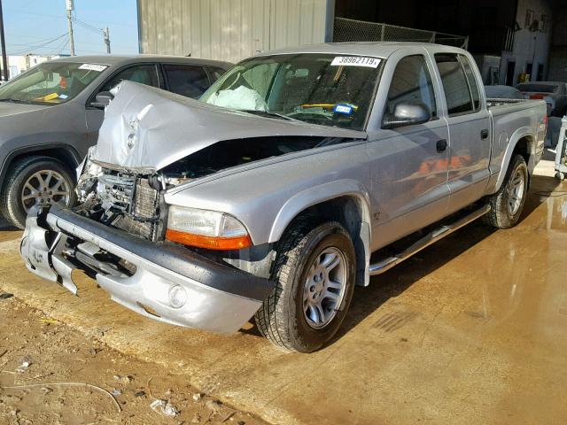 1D7HL38K64S663624 - 2004 DODGE DAKOTA QUA SILVER photo 2