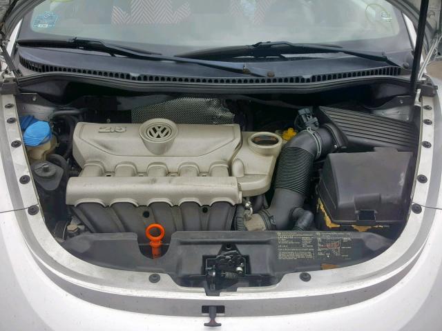 3VWSF31Y56M334010 - 2006 VOLKSWAGEN NEW BEETLE Gümüş foto 7