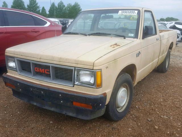 1GTCS14BXC2513418 - 1982 GMC S TRUCK S1 YELLOW photo 2