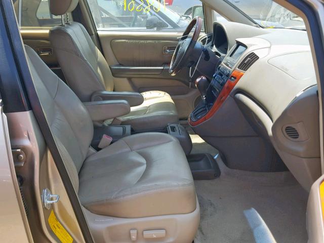 JTJGF10U520126148 - 2002 LEXUS RX 300 TAN photo 5