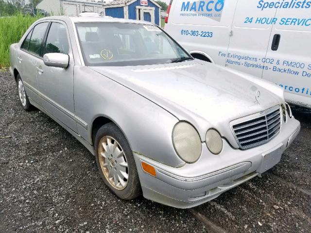 WDBJF65J71B375492 - 2001 MERCEDES-BENZ E 320 SILVER photo 1