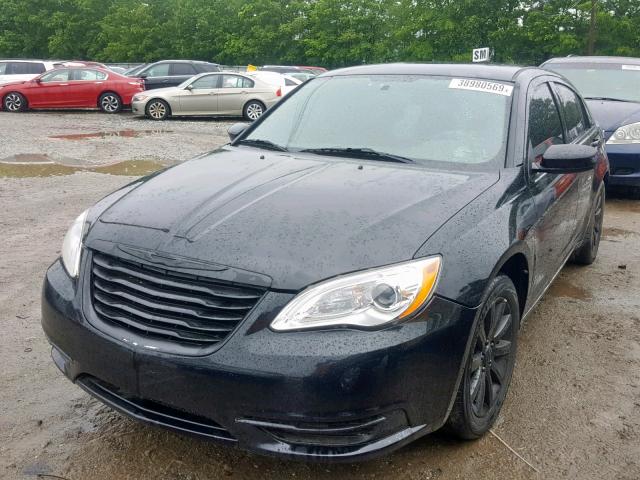 1C3CCBBG4CN184946 - 2012 CHRYSLER 200 TOURIN BLACK photo 2