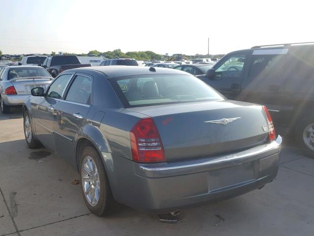 2C3JA63H95H582385 - 2005 CHRYSLER 300C GRAY photo 3