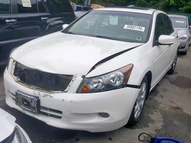 1HGCP36838A020127 - 2008 HONDA ACCORD EXL WHITE photo 2