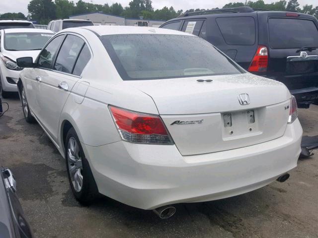 1HGCP36838A020127 - 2008 HONDA ACCORD EXL WHITE photo 3