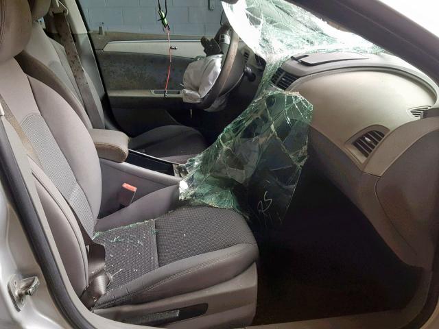 1G1ZC5E00CF352395 - 2012 CHEVROLET MALIBU 1LT 银色 照片 5