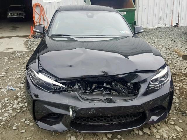 WBS1J5C59JVD35831 - 2018 BMW M2 Schwarz Foto 9