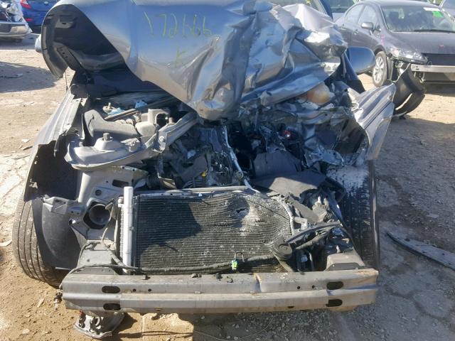 2CKDL63F666172666 - 2006 PONTIAC TORRENT GRAY photo 7