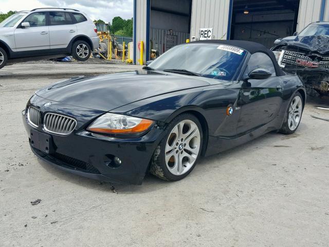 4USBT53483LT21681 - 2003 BMW Z4 3.0 BLACK photo 2