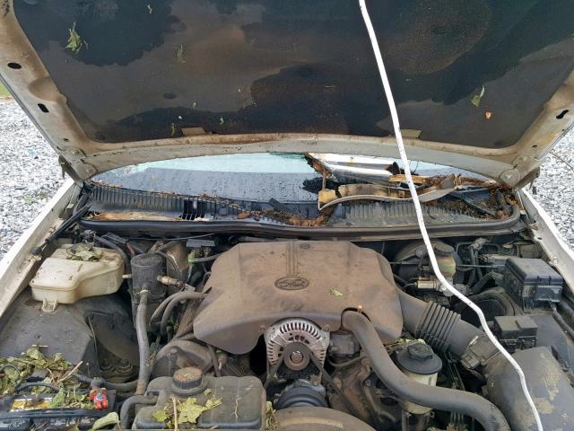 1LNHM83W8XY687614 - 1999 LINCOLN TOWN CAR C WHITE photo 7