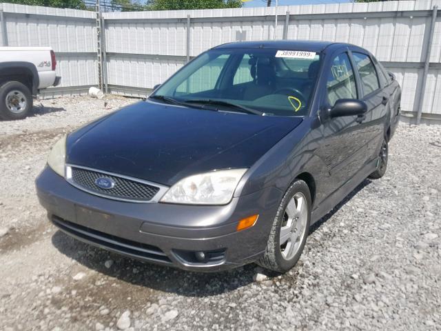 1FAHP34N37W260931 - 2007 FORD FOCUS ZX4 GRAY photo 2