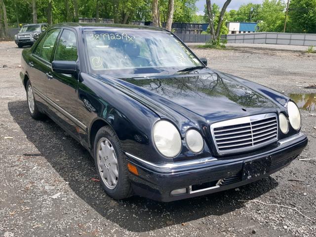 WDBJF55F0VJ032105 - 1997 MERCEDES-BENZ E 320 BLACK photo 1