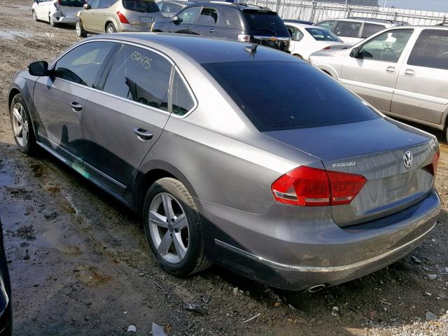 1VWBV7A39FC044949 - 2015 VOLKSWAGEN PASSAT SE GRAY photo 3