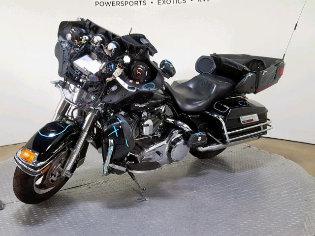 1HD1FC4158Y680349 - 2008 HARLEY-DAVIDSON FLHTCUI BLACK photo 4