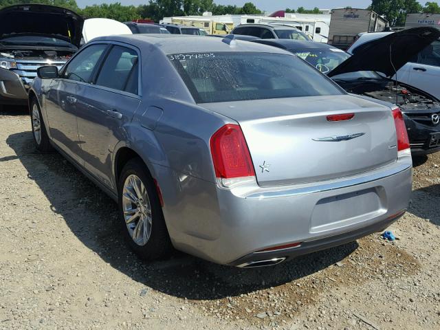 2C3CCAAG7JH137640 - 2018 CHRYSLER 300 TOURIN SILVER photo 3