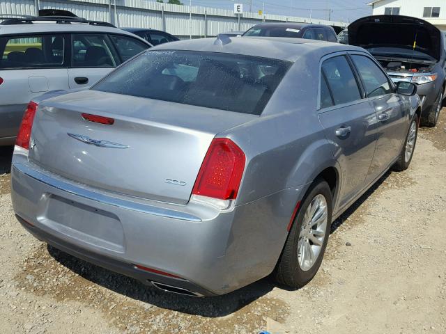 2C3CCAAG7JH137640 - 2018 CHRYSLER 300 TOURIN SILVER photo 4