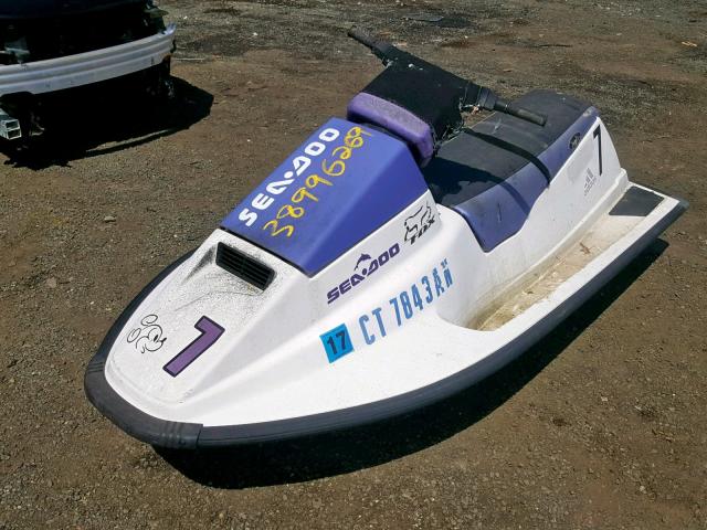 ZZN03824C292 - 1992 BOMBARDIER SEADOO WHITE photo 2