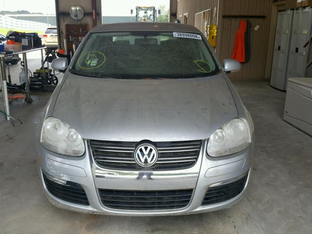 3VWPF71K97M072437 - 2007 VOLKSWAGEN JETTA 2.5 GRAY photo 9