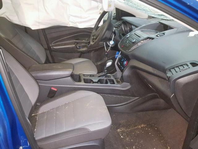 1FMCU0F79HUA39076 - 2017 FORD ESCAPE S BLUE photo 5