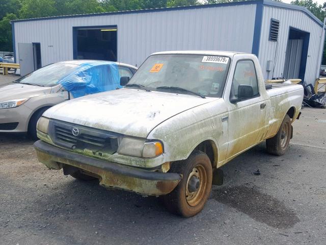 4F4YR12C5YTM04046 - 2000 MAZDA B2500 WHITE photo 2