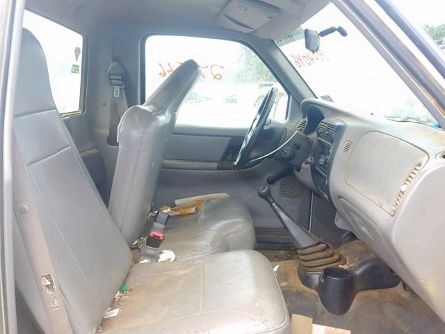 4F4YR12C5YTM04046 - 2000 MAZDA B2500 WHITE photo 5