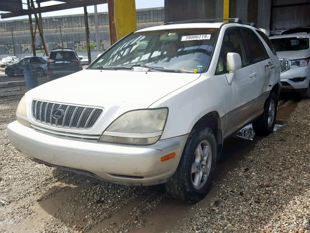 JTJHF10U020282036 - 2002 LEXUS RX 300 WHITE photo 2