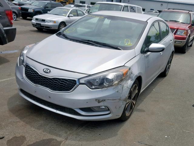 KNAFX4A88E5111419 - 2014 KIA FORTE EX SILVER photo 2