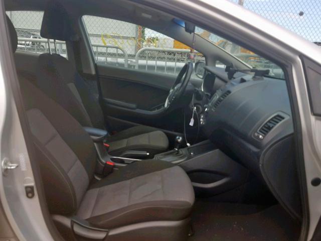 KNAFX4A88E5111419 - 2014 KIA FORTE EX SILVER photo 5