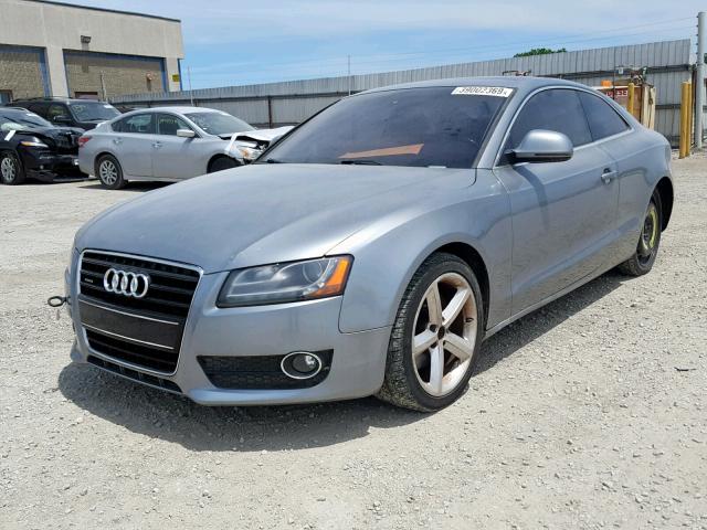 WAUDK78T09A028405 - 2009 AUDI A5 QUATTRO GRAY photo 2