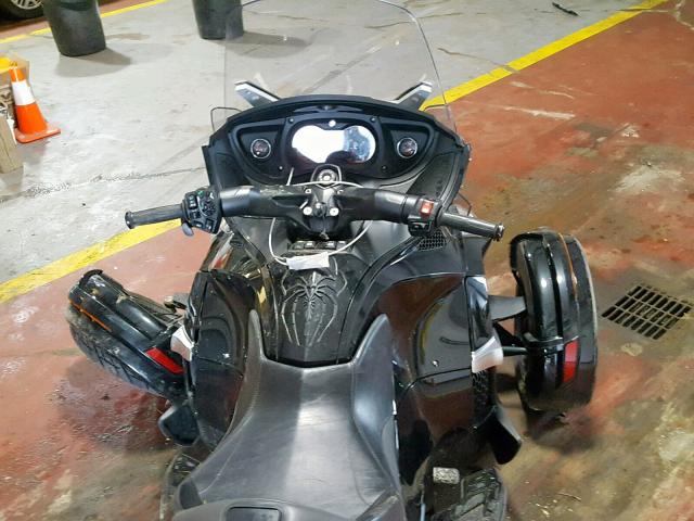 2BXNBDD16EV002883 - 2014 CAN-AM SPYDER ROA BLACK photo 5