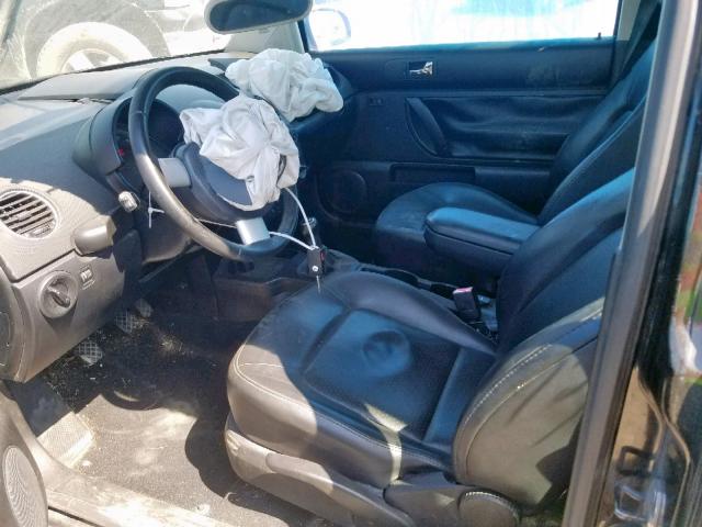 3VWPW31C49M509684 - 2009 VOLKSWAGEN NEW BEETLE Schwarz Foto 5