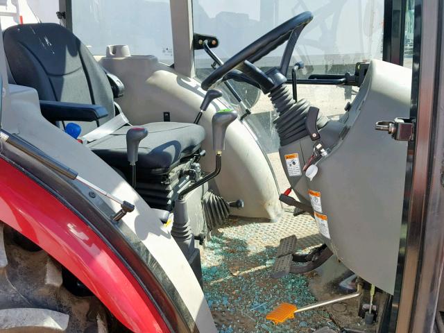 65GCK01118 - 2017 MAHINDRA AND MAHINDRA TRACTOR RED photo 5