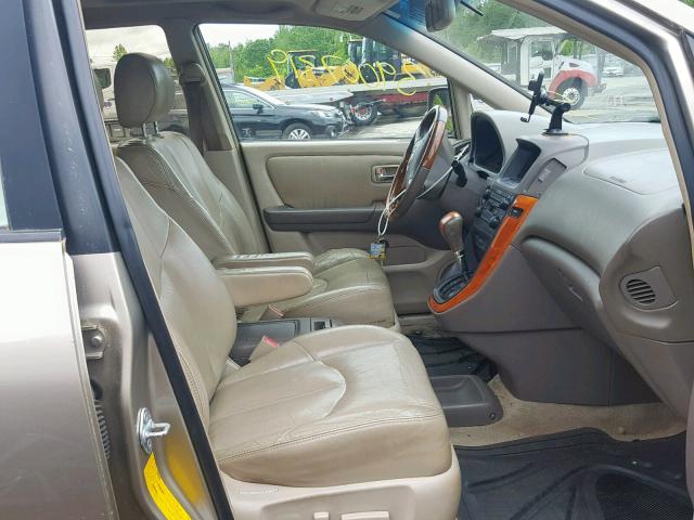 JTJHF10U920238861 - 2002 LEXUS RX 300 TAN photo 5