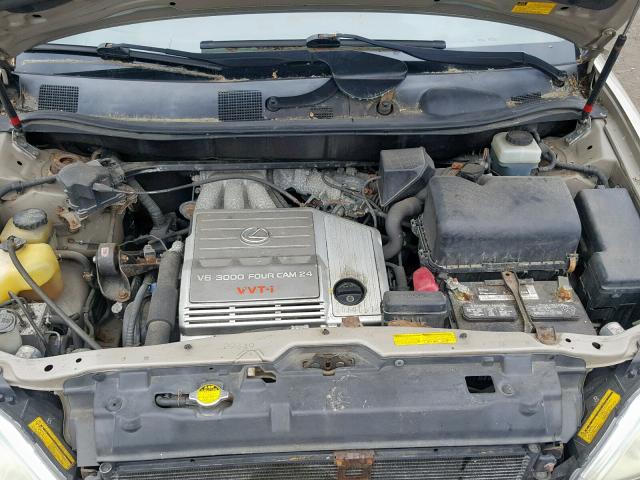 JTJHF10U920238861 - 2002 LEXUS RX 300 TAN photo 7