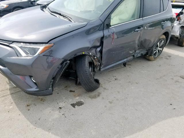 JTMRFREV7JD234547 - 2018 TOYOTA RAV4 ADVEN GRAY photo 9