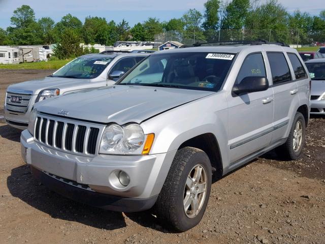 1J8GR48K97C583607 - 2007 JEEP GRAND CHER SILVER photo 2