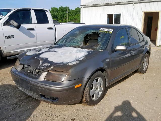 3VWSP69MX2M074018 - 2002 VOLKSWAGEN JETTA GLS GRAY photo 2