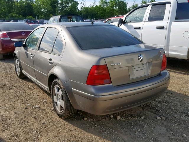 3VWSP69MX2M074018 - 2002 VOLKSWAGEN JETTA GLS GRAY photo 3