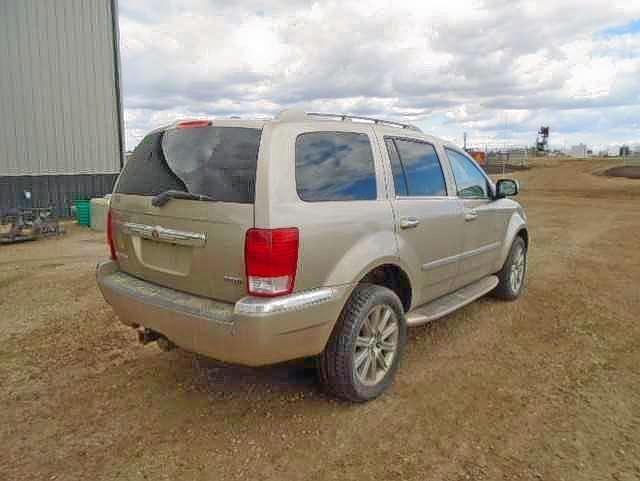 1A8HW58258F159585 - 2008 CHRYSLER ASPEN LIMI BEIGE photo 4