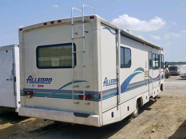 1GBKP37N4T3300073 - 1996 ALLE MOTORHOME WHITE photo 4