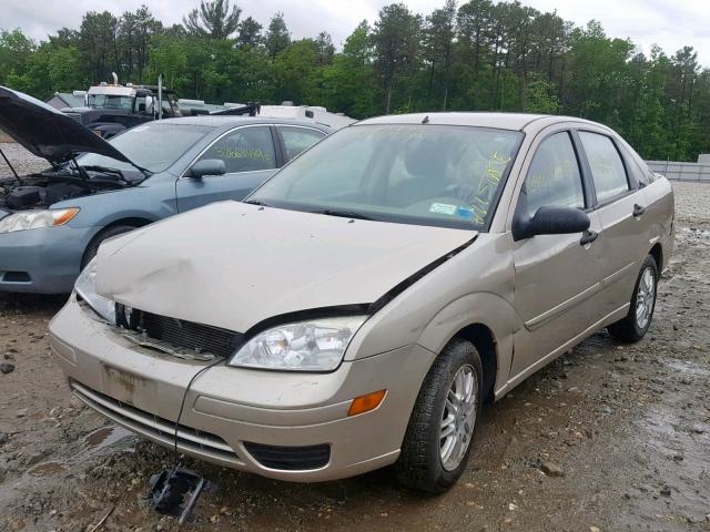 1FAFP34N17W256982 - 2007 FORD FOCUS ZX4 TAN photo 2