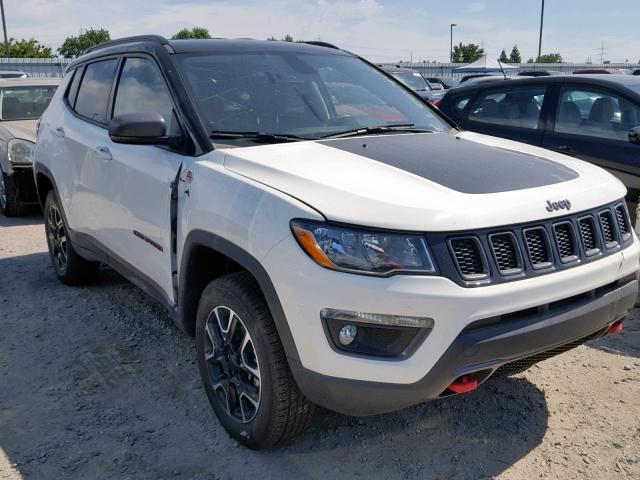 3C4NJDDB3KT617839 - 2019 JEEP COMPASS TR WHITE photo 1