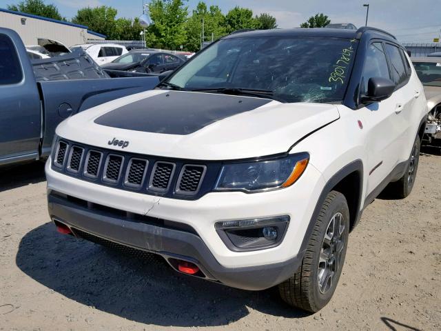 3C4NJDDB3KT617839 - 2019 JEEP COMPASS TR WHITE photo 2