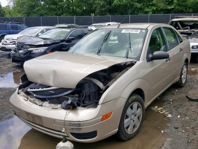 1FAFP34N17W338274 - 2007 FORD FOCUS ZX4 GOLD photo 2