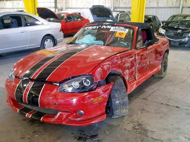 JM1NB354240408261 - 2004 MAZDA MX-5 MIATA RED photo 2