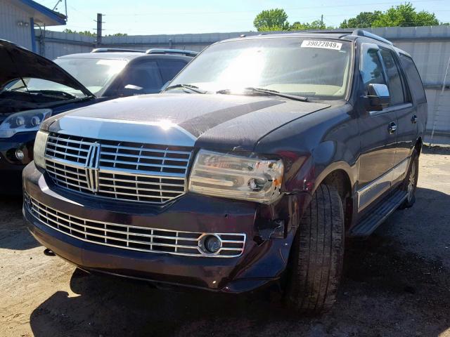 5LMFU27557LJ00172 - 2007 LINCOLN NAVIGATOR PURPLE photo 2