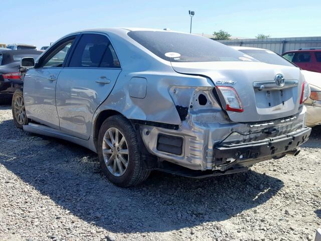 4T1BB3EK4BU126576 - 2011 TOYOTA CAMRY HYBR SILVER photo 3