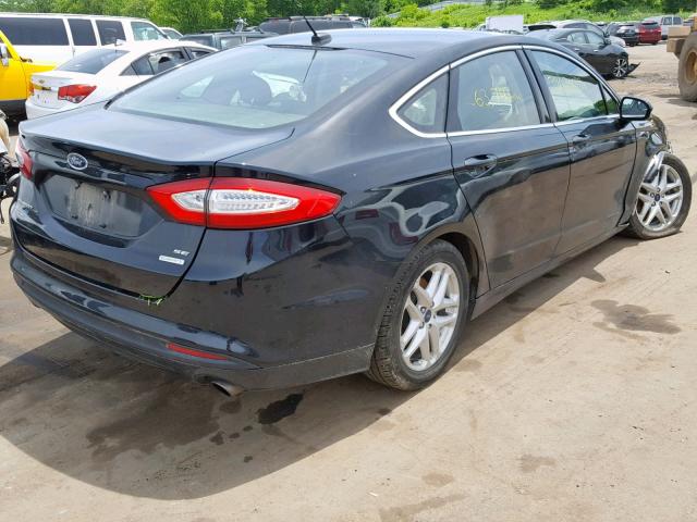 3FA6P0HD6GR331727 - 2016 FORD FUSION SE BLACK photo 4